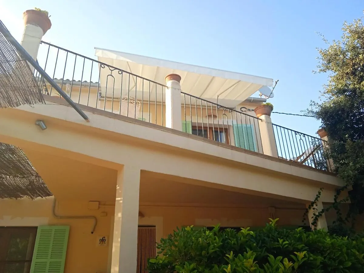 Ses Alzines Apartamento Integrado En Casa Rural Habitada Llucmajor  Spain